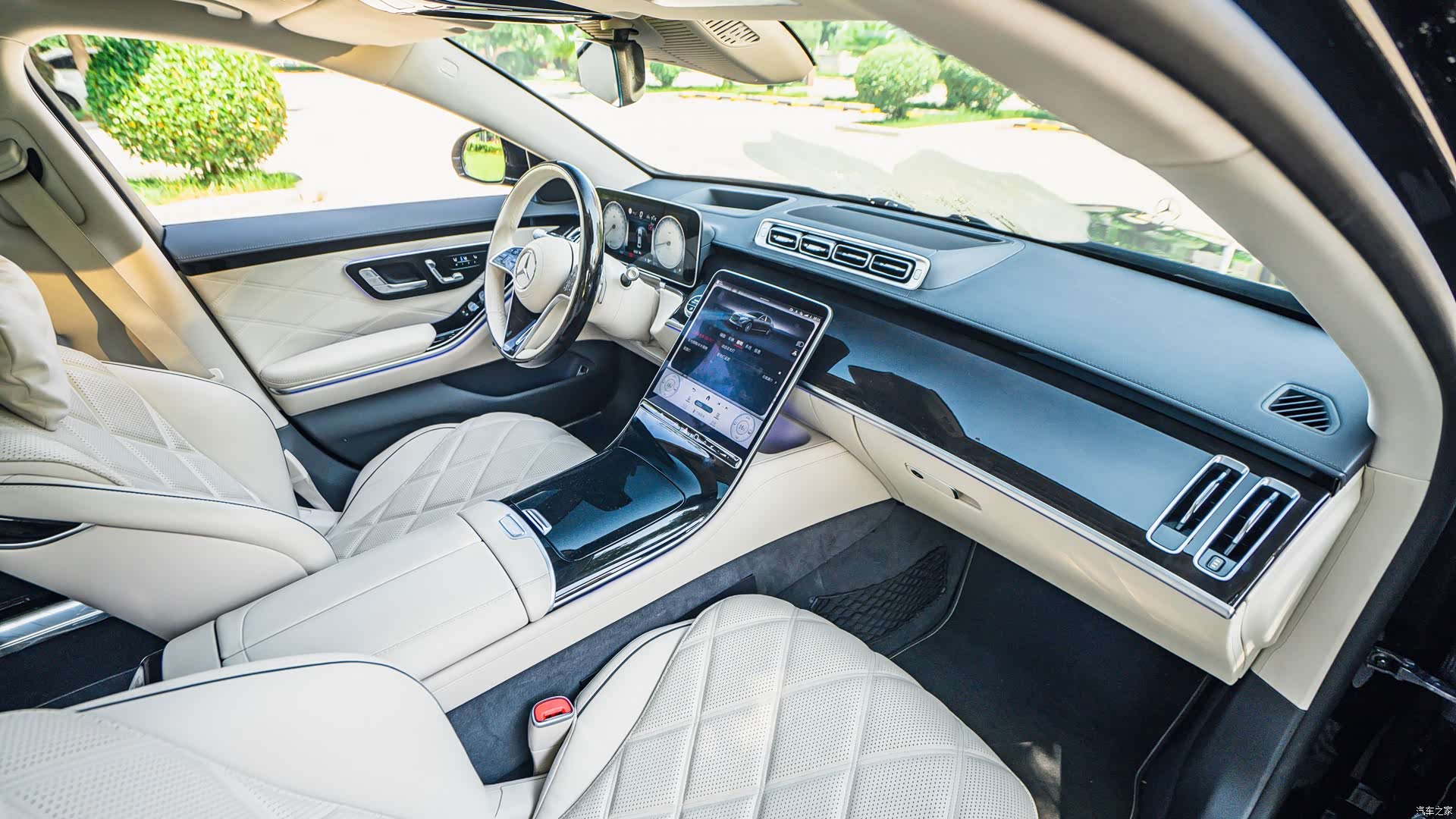 Maybach S-Class, 2024 все фото