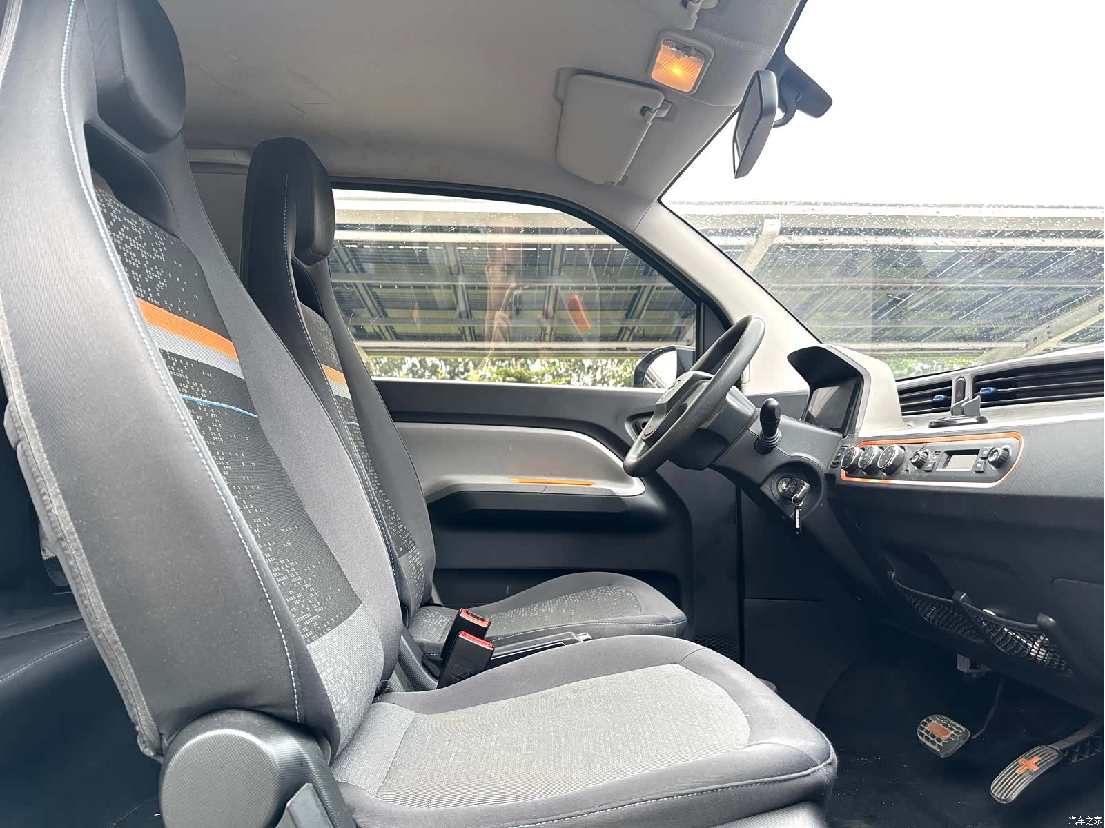 Wuling MINIEV, 2021 13