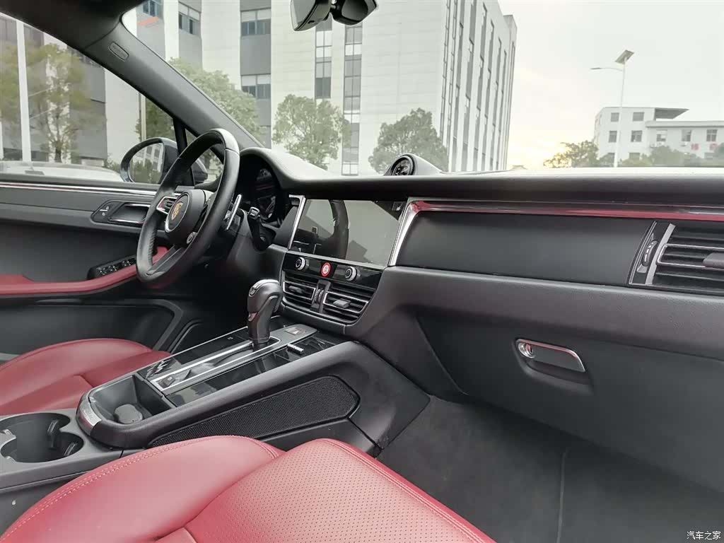 Porsche Macan, 2023 7