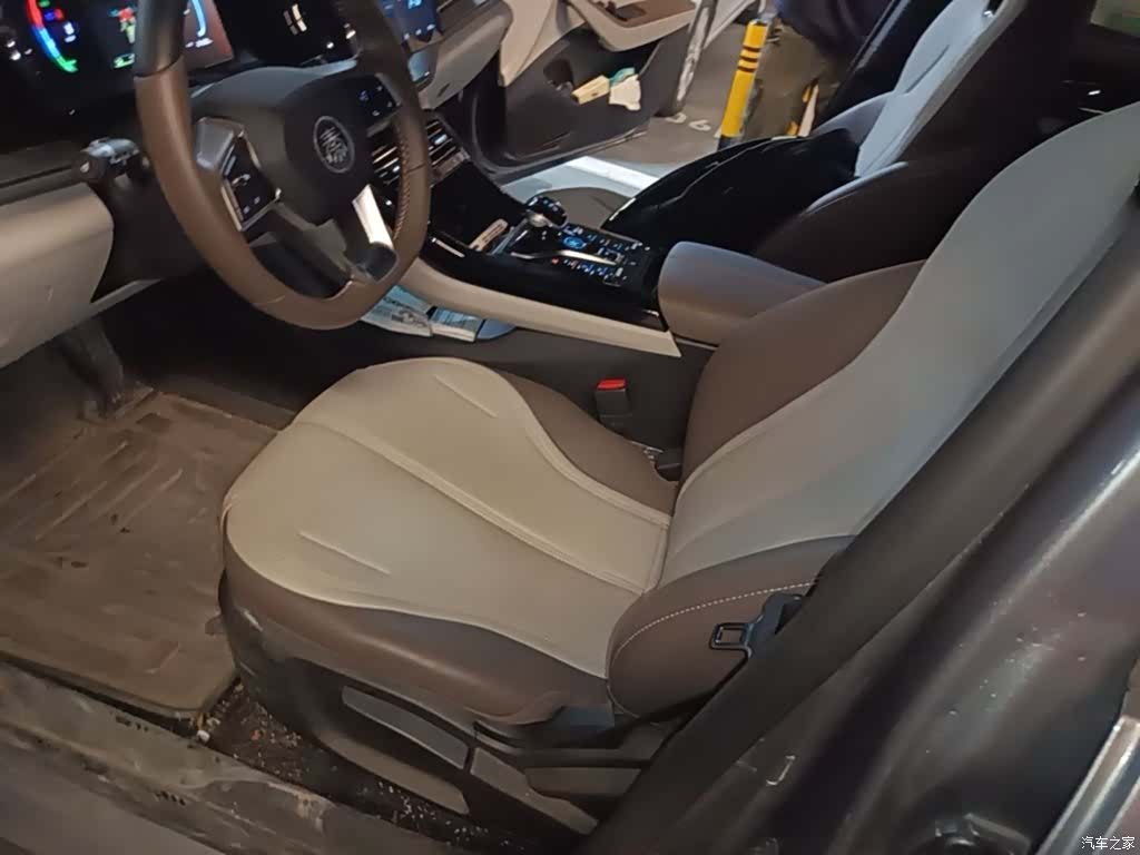 BYD Qin, 2025 15