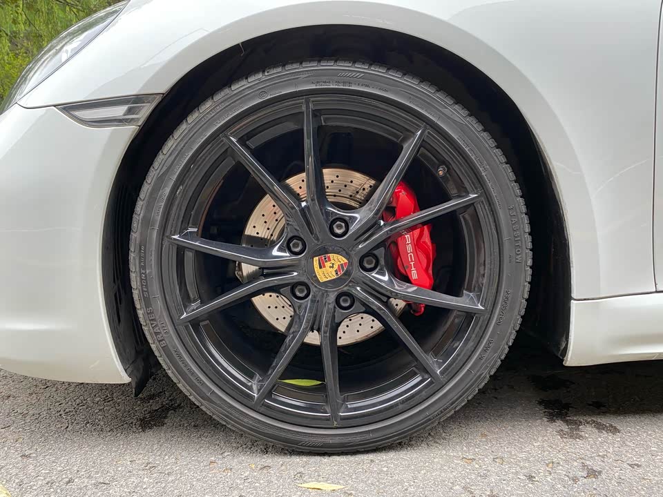 Porsche 718
