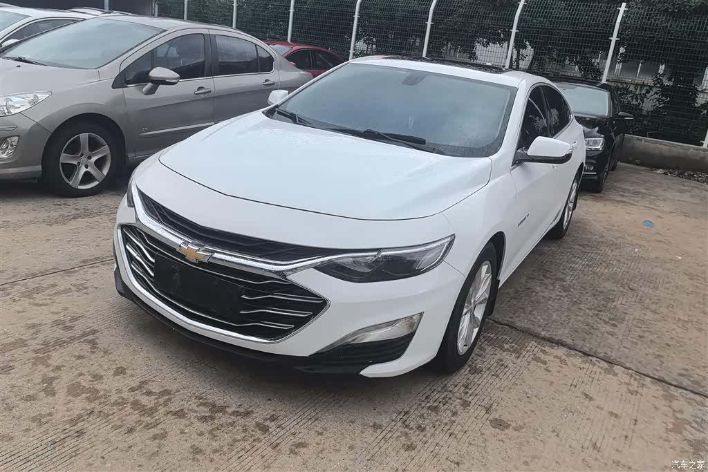 Chevrolet XL