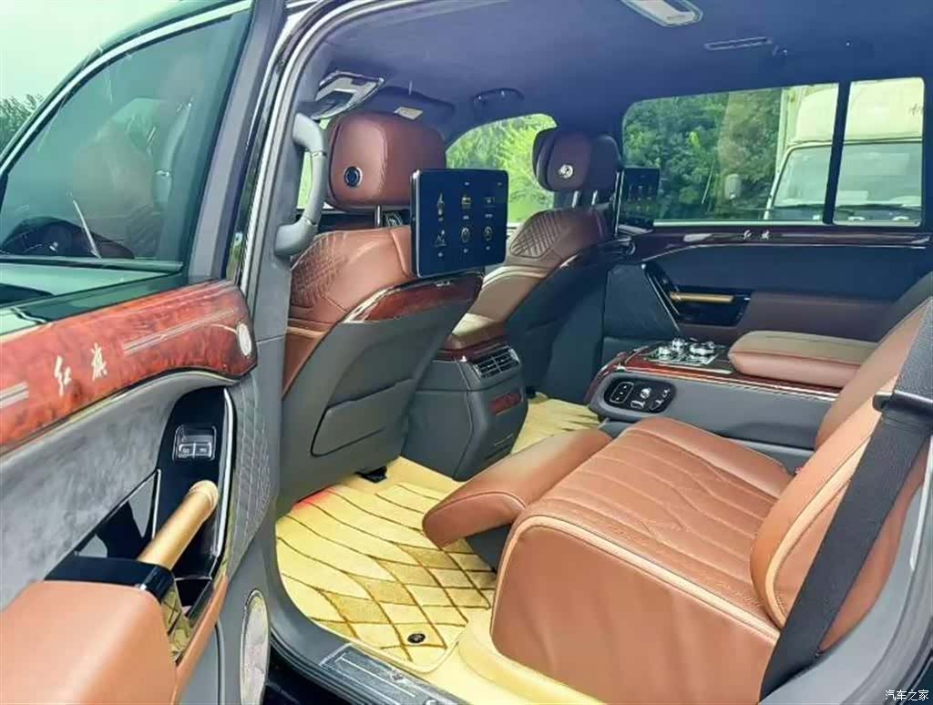Hongqi 4, 2023 6