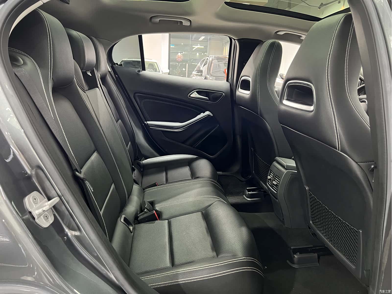 Mercedes-Benz GLA, 2018 15