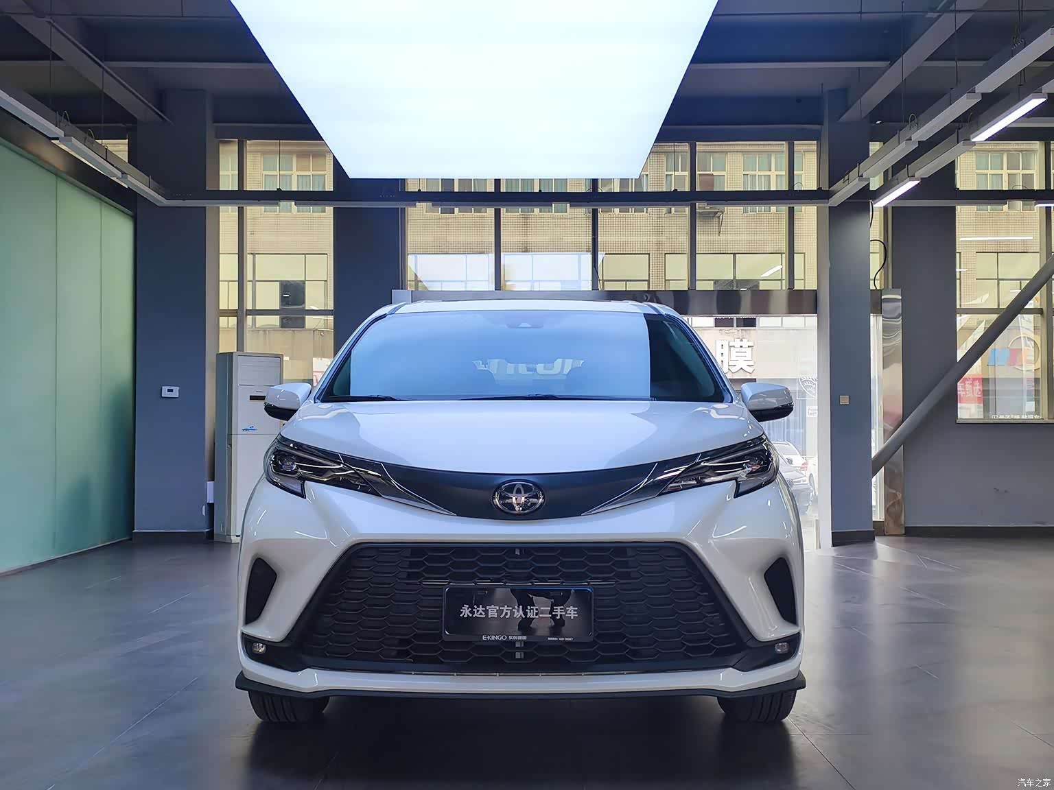 Toyota Granvia, 2024 2