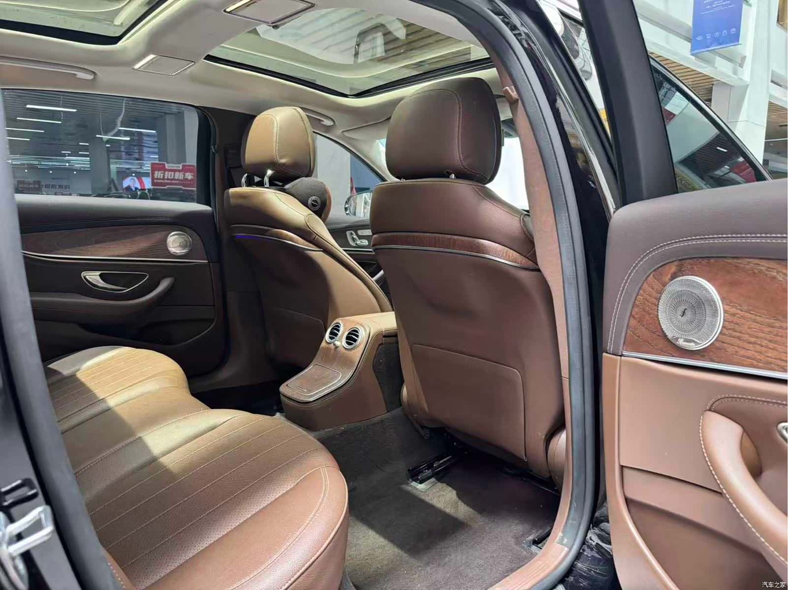 Mercedes-Benz E-Class, 2023 24