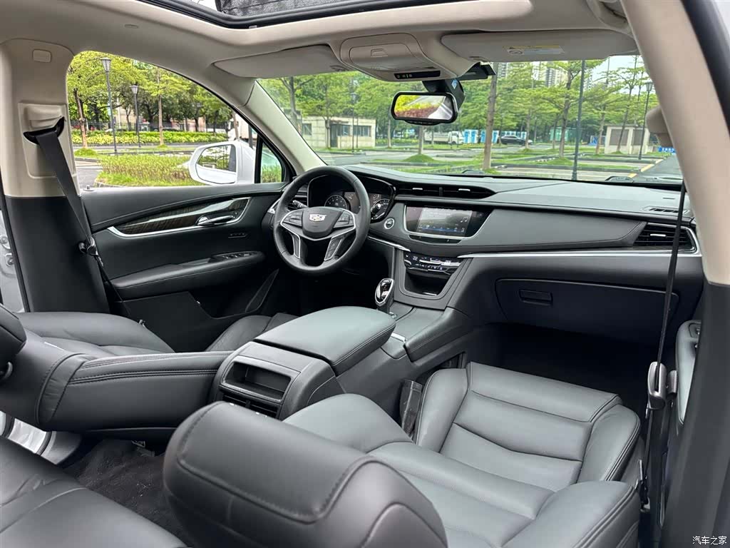 Cadillac XT5, 2017 11