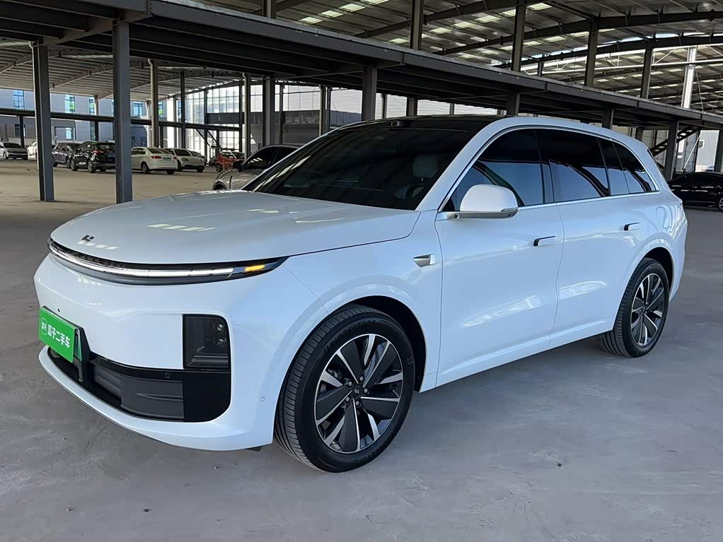 Li Auto L6