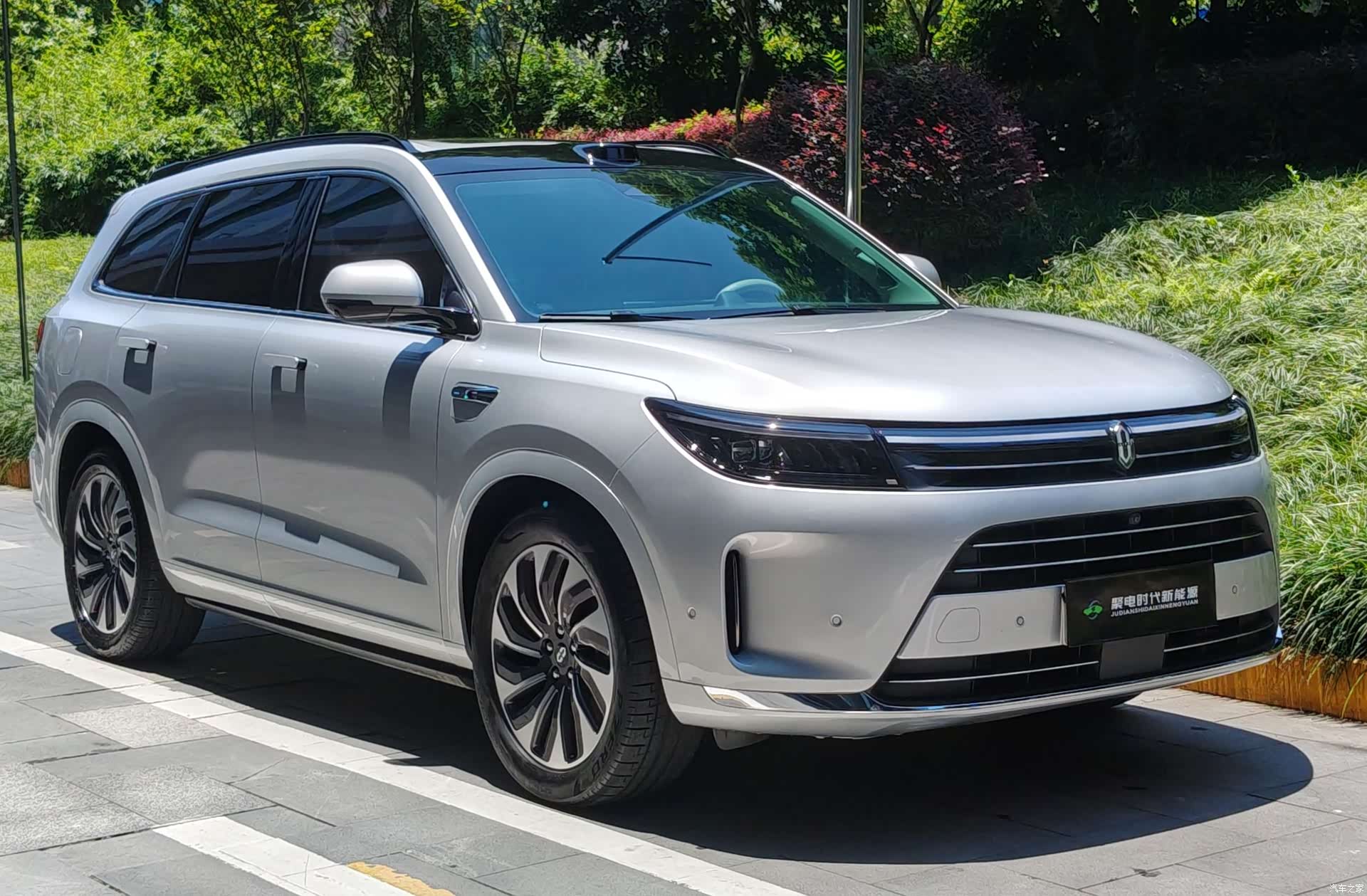 AITO M7, 2024 3