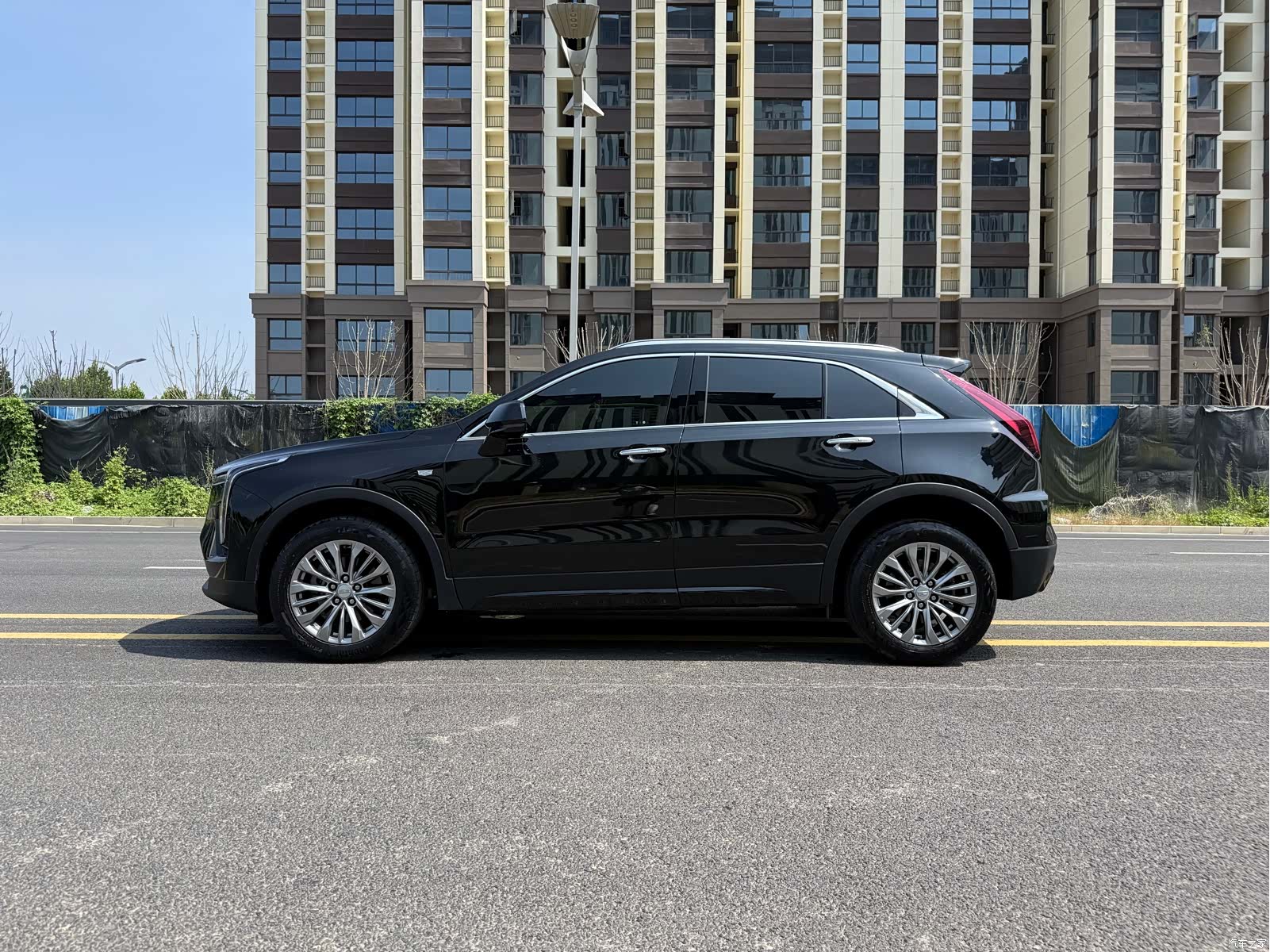 Cadillac XT4, 2025 4