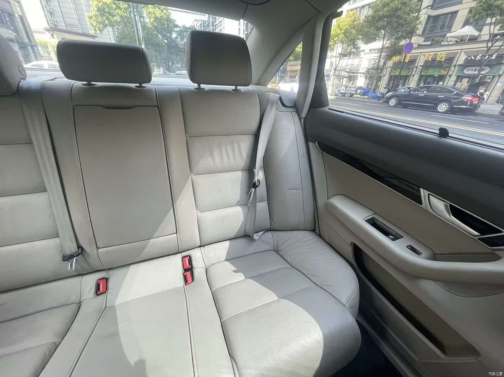 Audi A6L, 2009 20