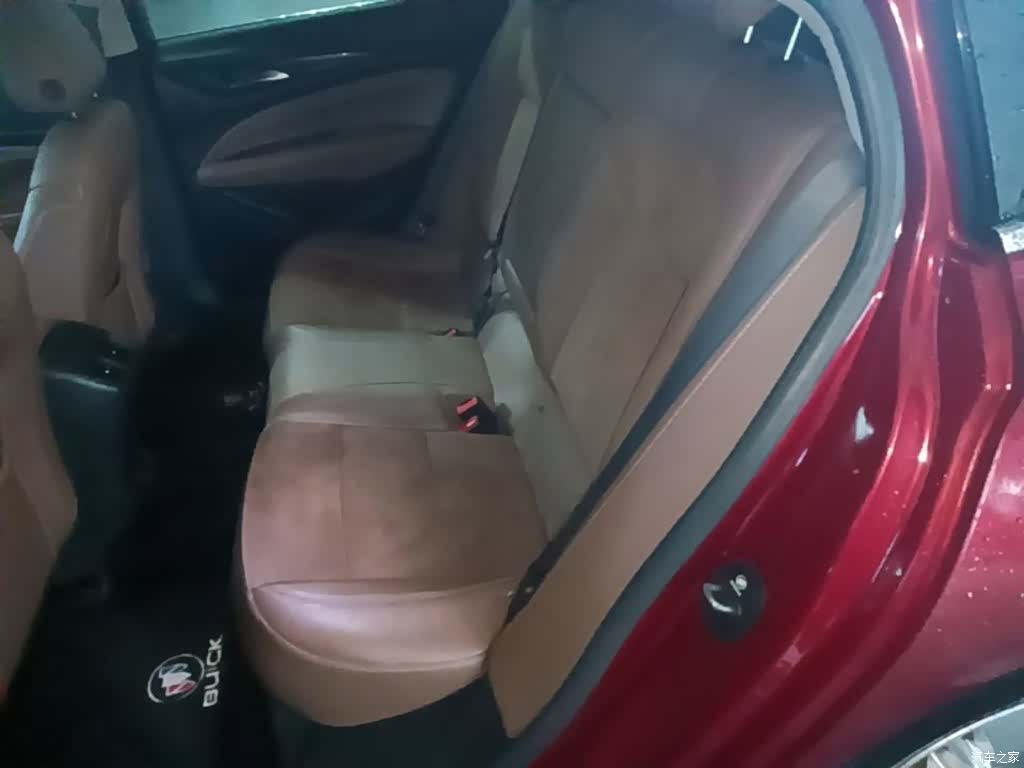 Buick Regal, 2018 17