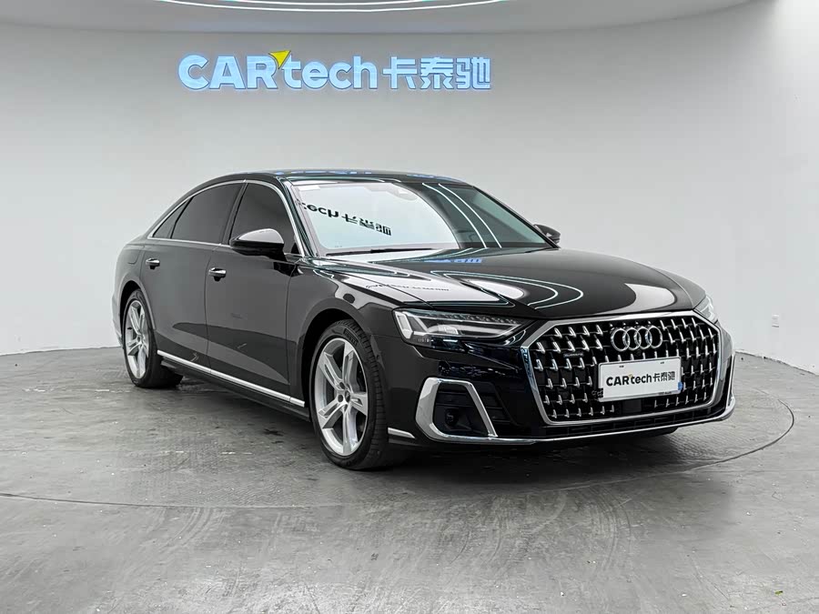 Audi A8 2023, фото 3