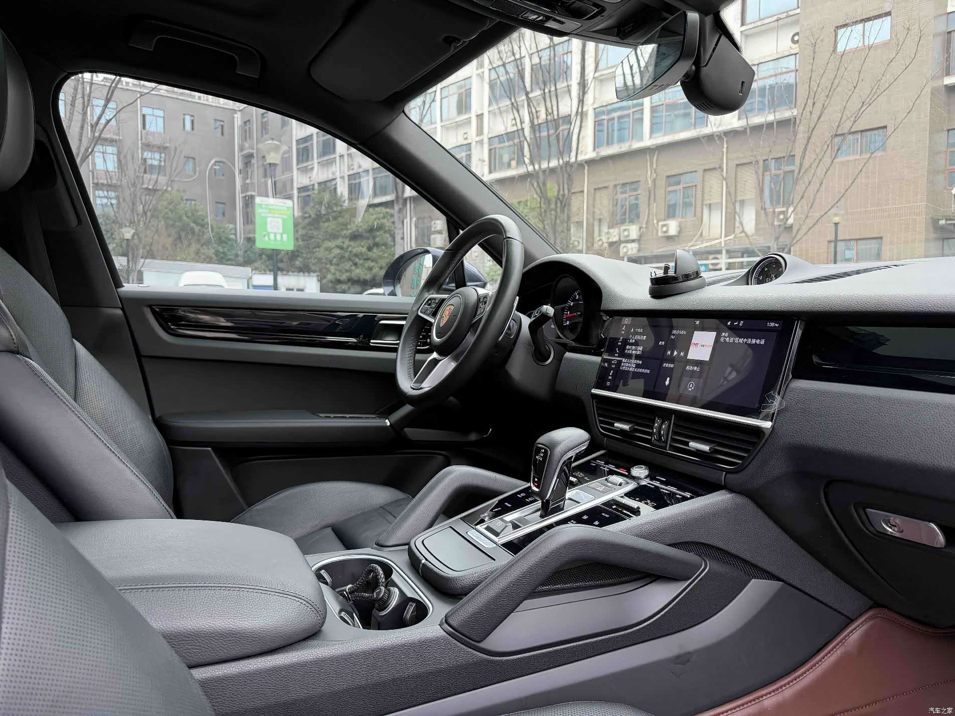 Porsche Cayenne, 2019 9