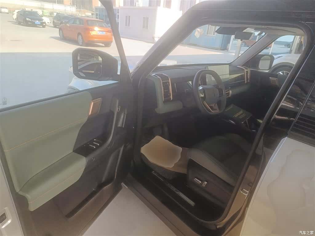 Chery iCAR, 2024 16