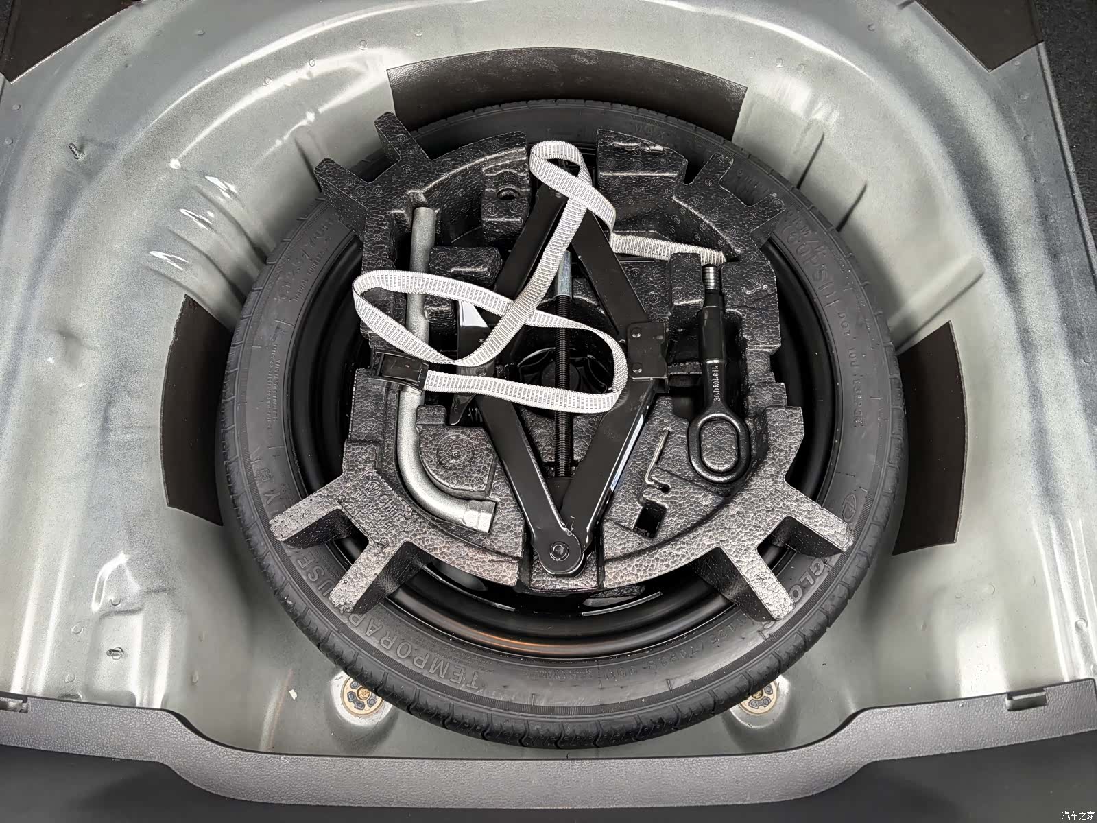 Volkswagen Magotan, 2021 14