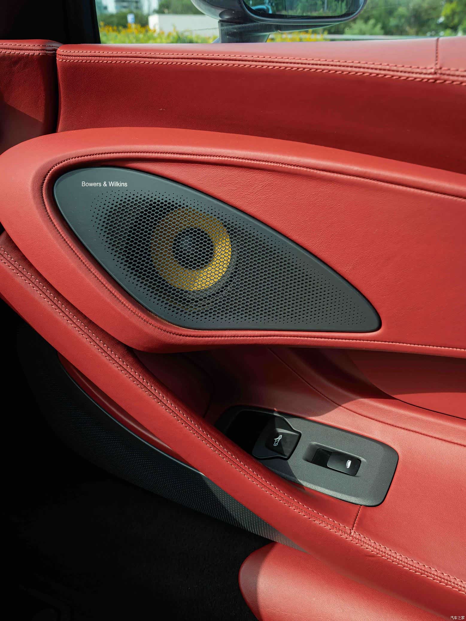 McLaren GT, 2018 17