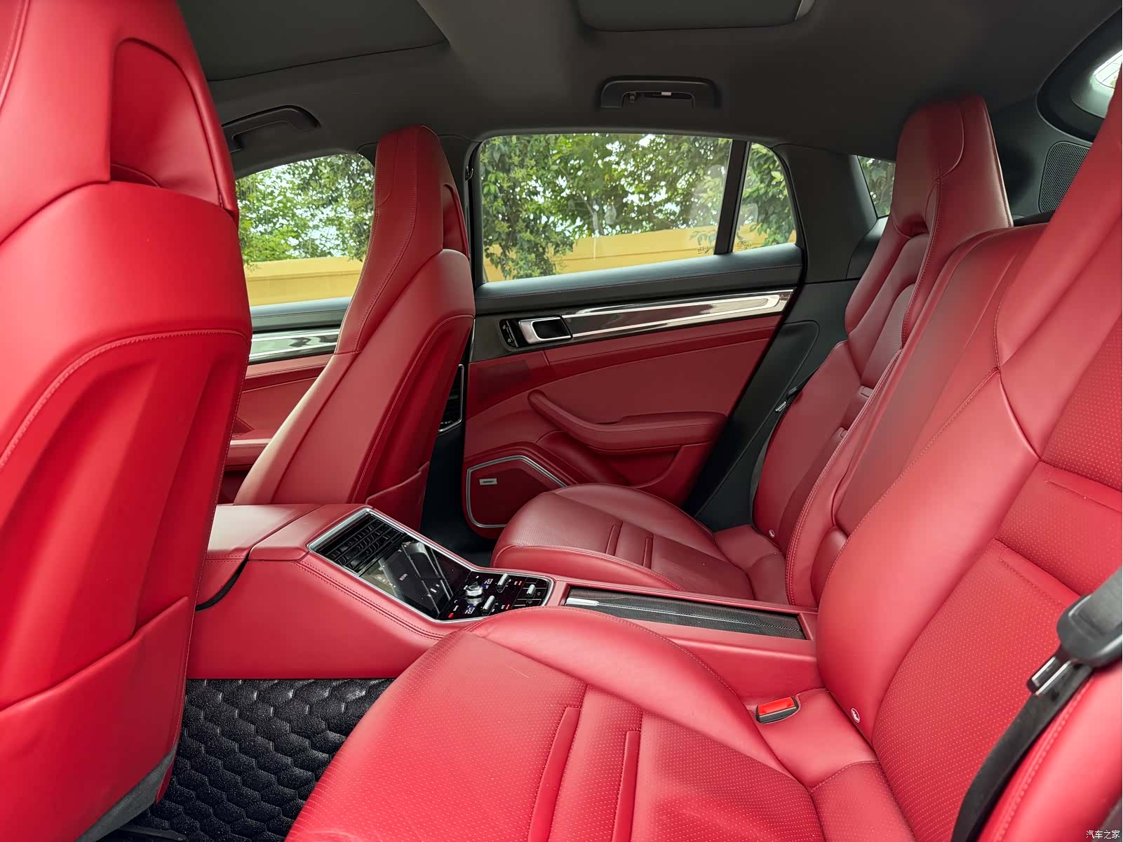 Porsche Panamera, 2019 3