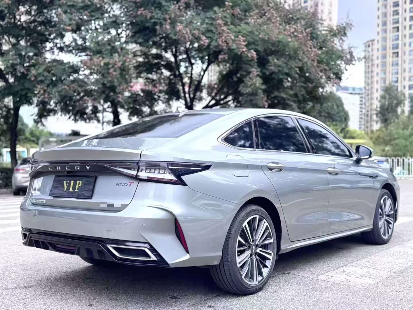 Chery Arrizo 8, 2022 9