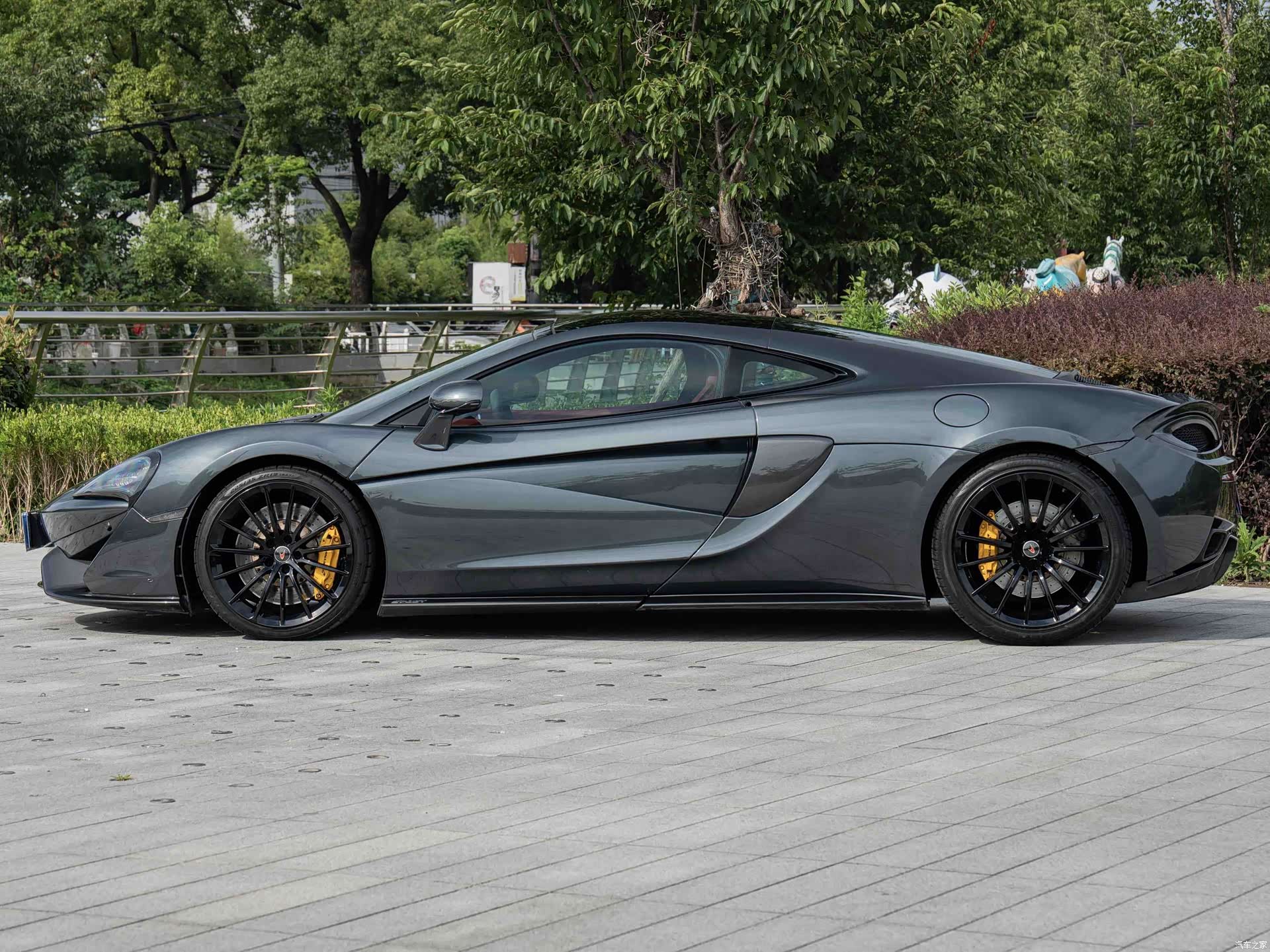 McLaren GT, 2018 6