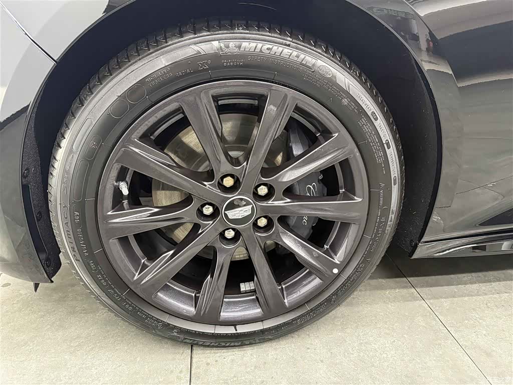 Cadillac CT5, 2025 19