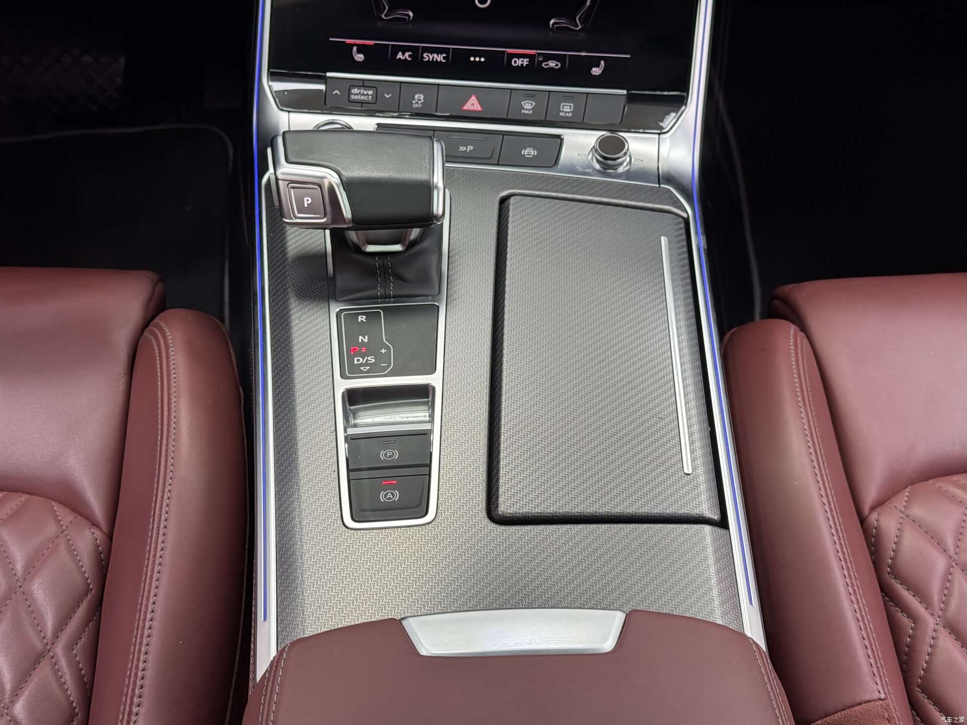 Audi A7L, 2025 16