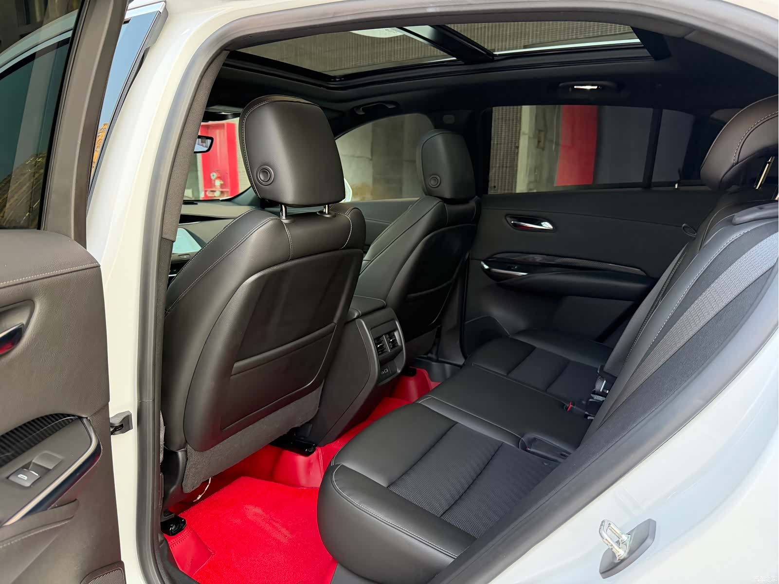 Cadillac XT4, 2020 7