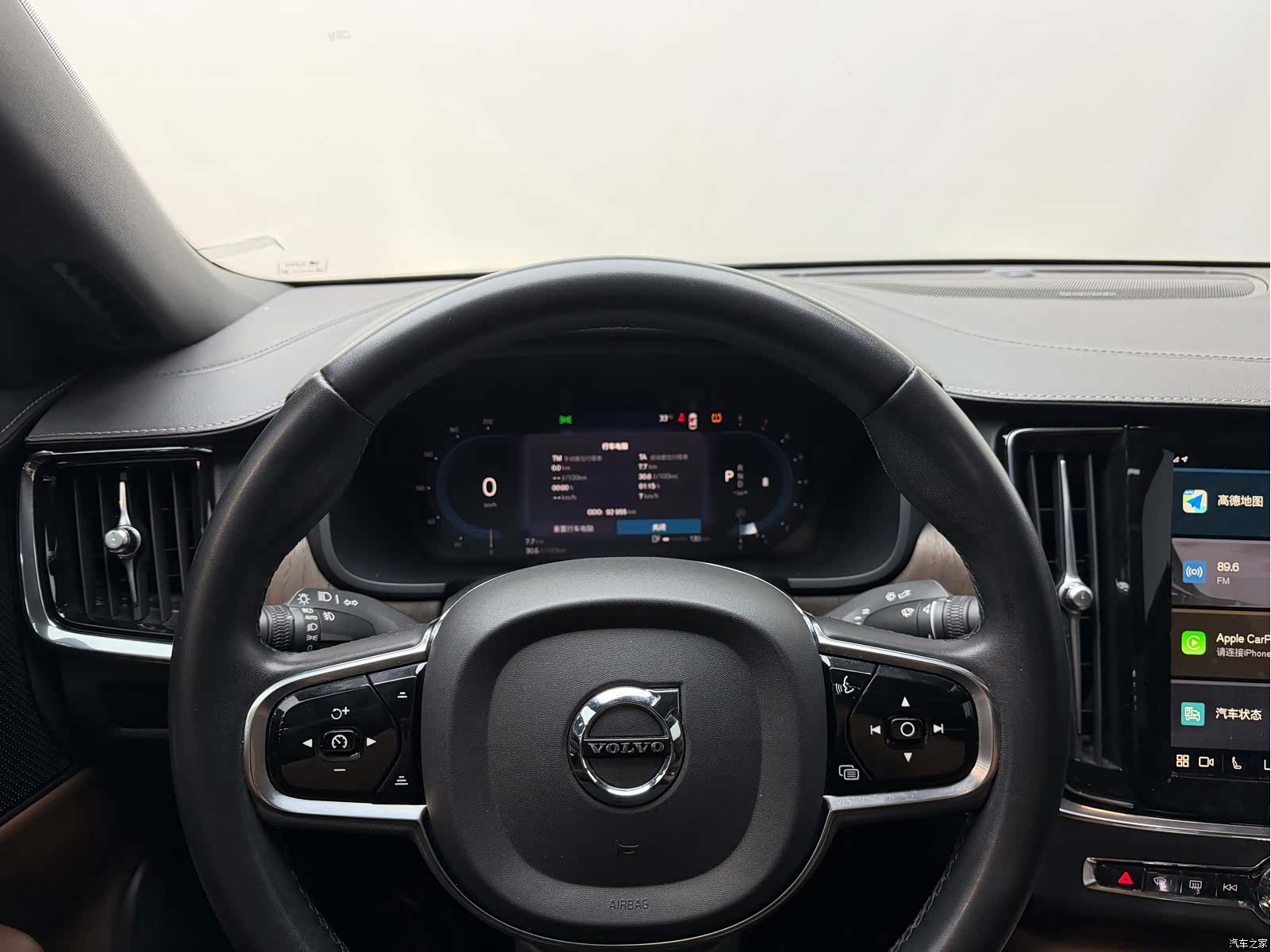 Volvo S90, 2022 10