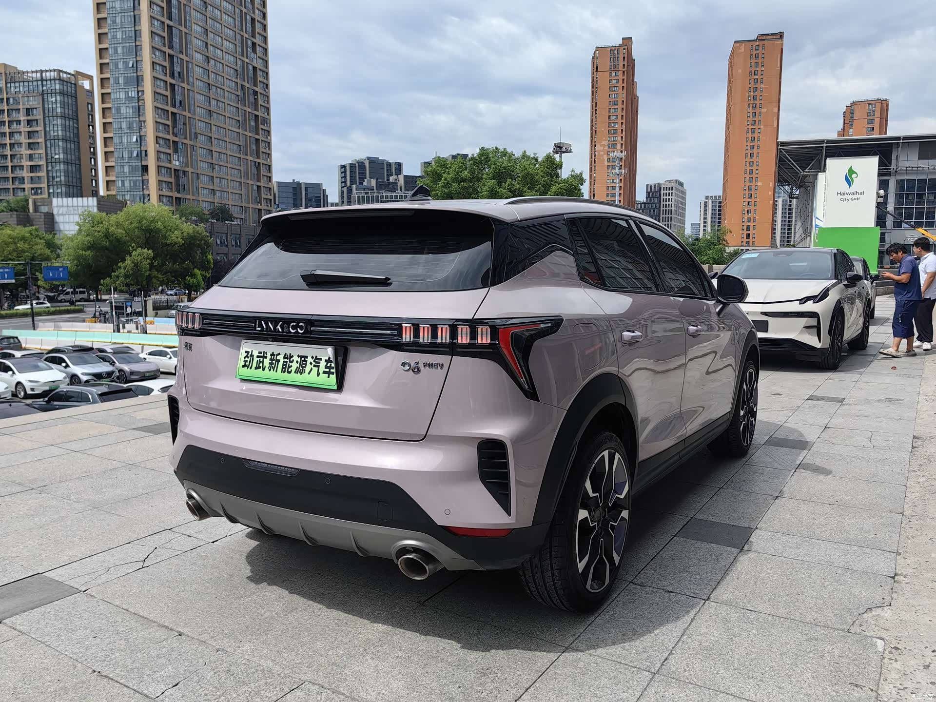 Lynk & Co 02, 2022 все фото