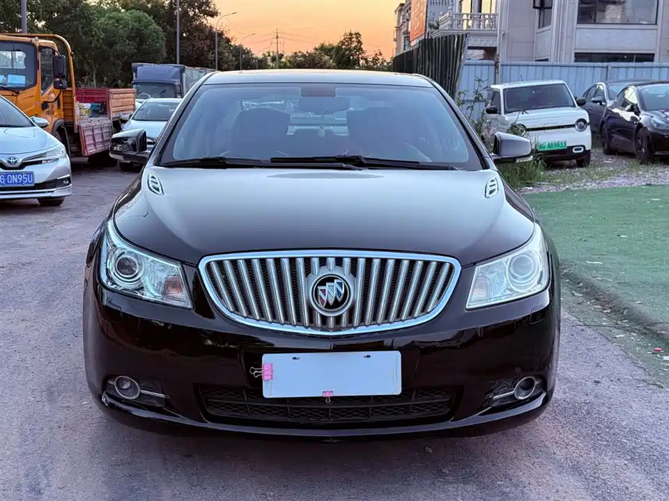 Buick Lacrosse