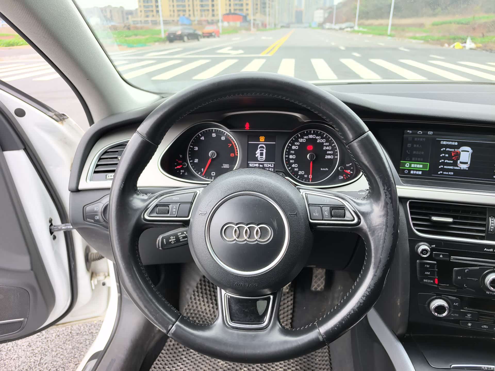 Audi A4L, 2015 13