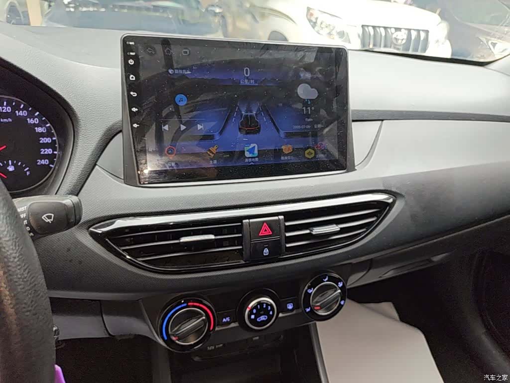 Hyundai GL, 2022 13