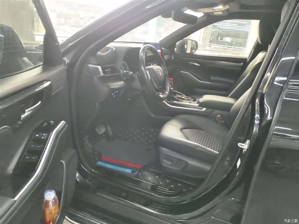 Toyota Crown, 2022 16