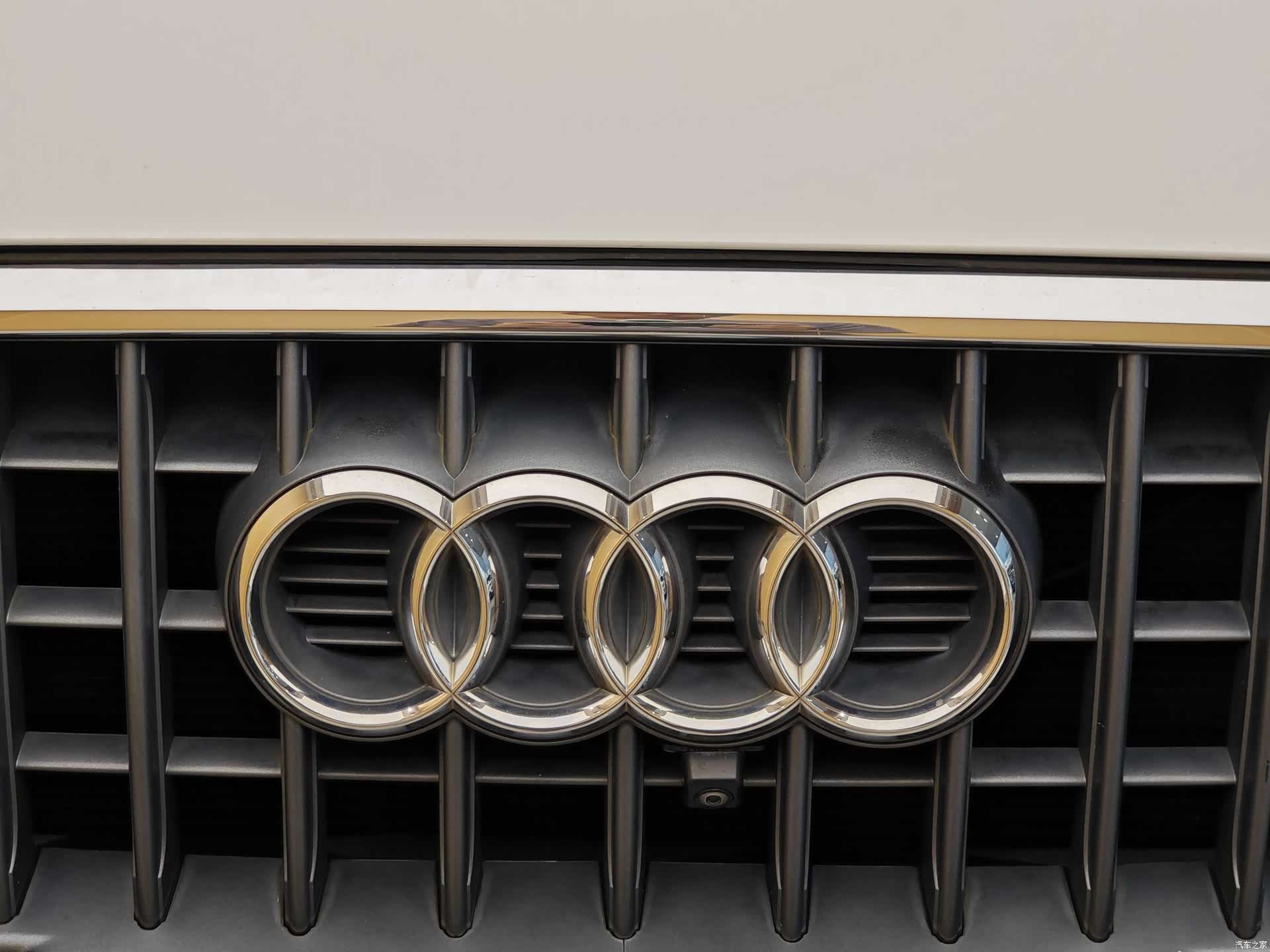 Audi Q3, 2015 3