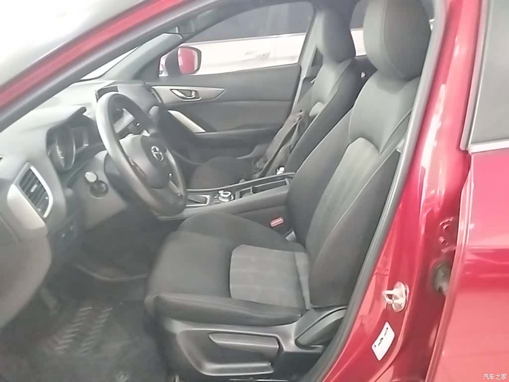 Mazda CX-4, 2017 15