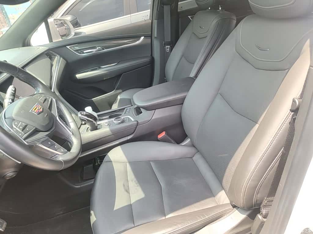 Cadillac XT5, 2024 11
