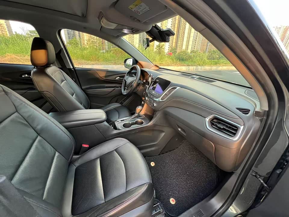 Chevrolet Explorer