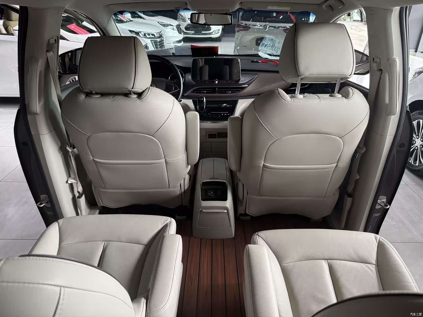 Buick GL8, 2021 18