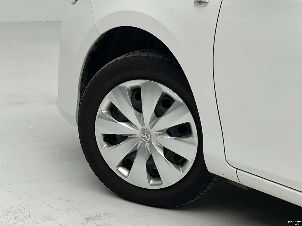 Toyota Yaris, 2022 13