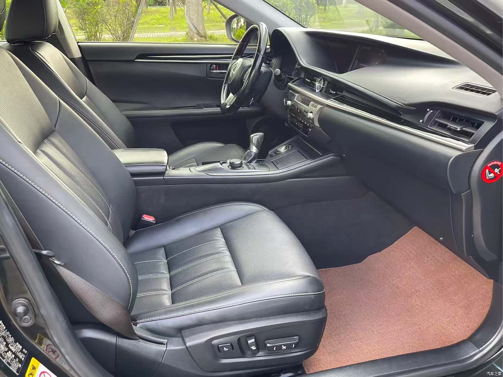 Lexus ES, 2015 15