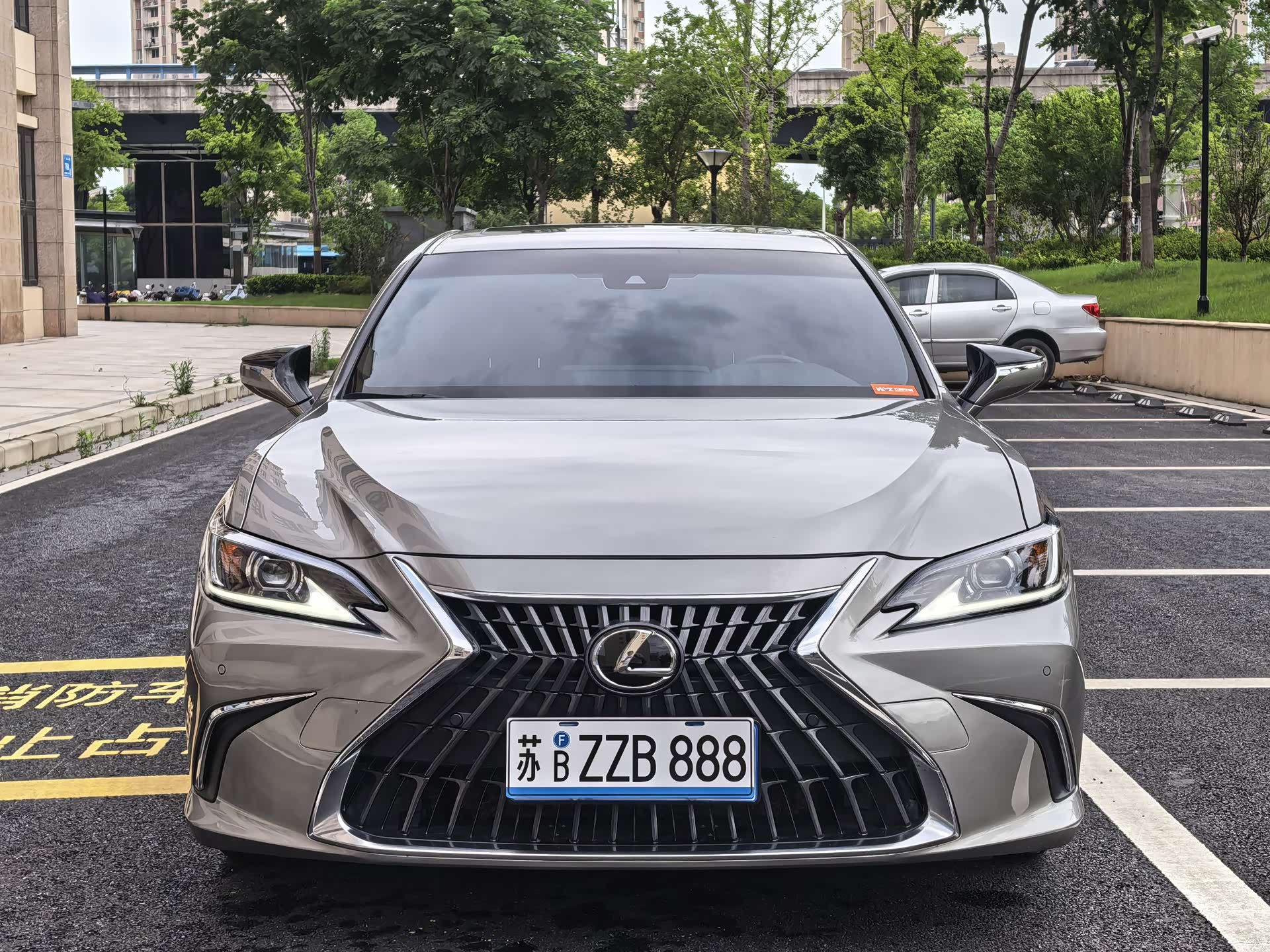 Lexus ES, 2024 2