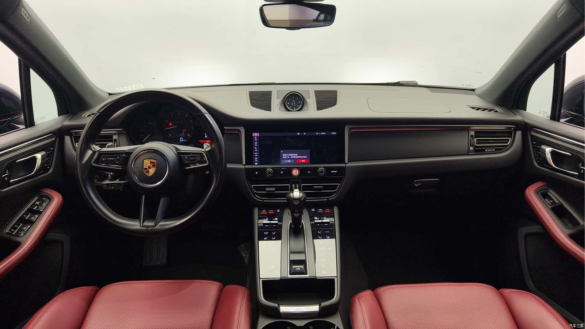 Porsche Macan, 2023 7