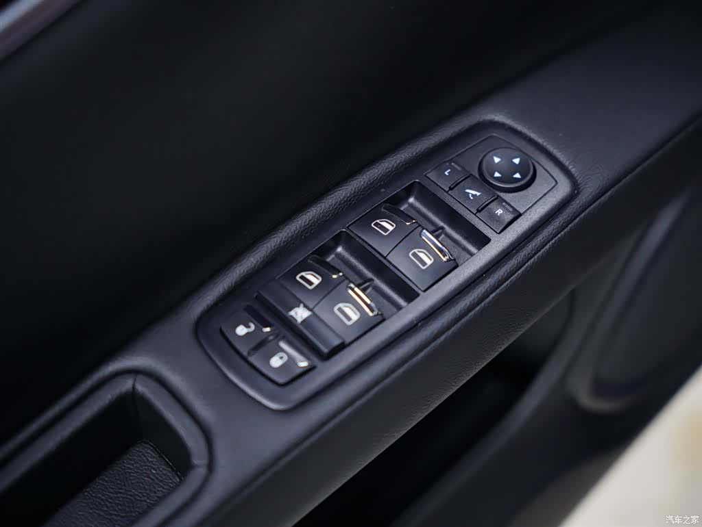 Maserati Ghibli, 2019 29