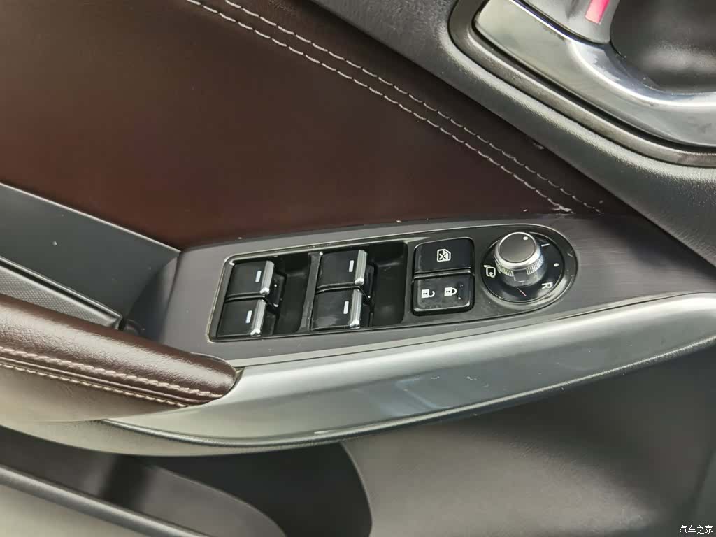 Mazda Atenza, 2017 9
