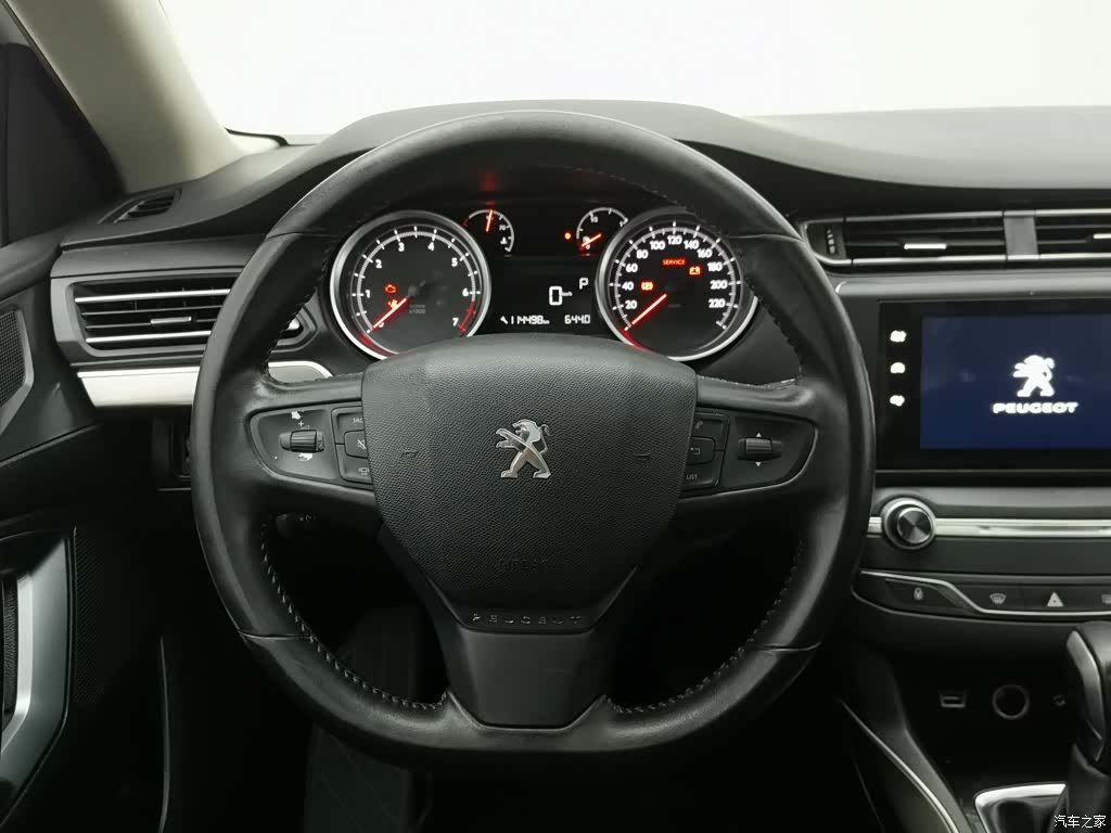 Peugeot 408, 2017 11