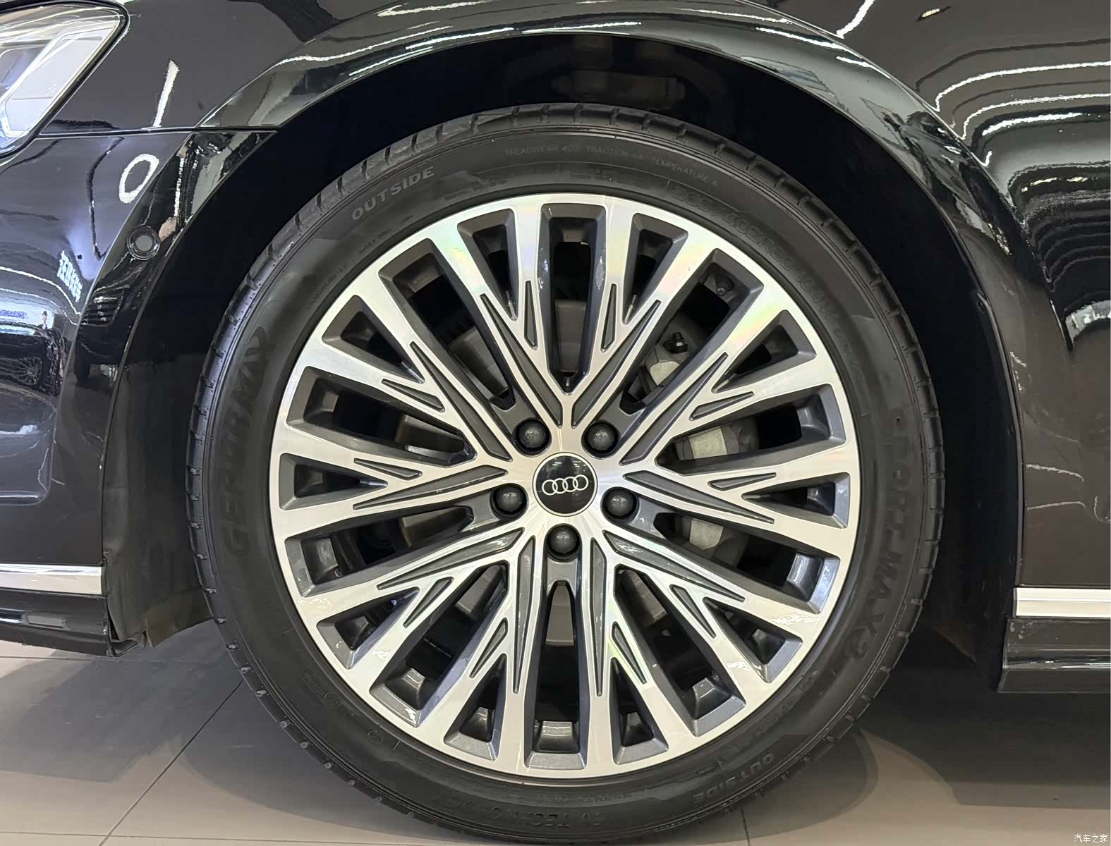 Audi A8L, 2024 17