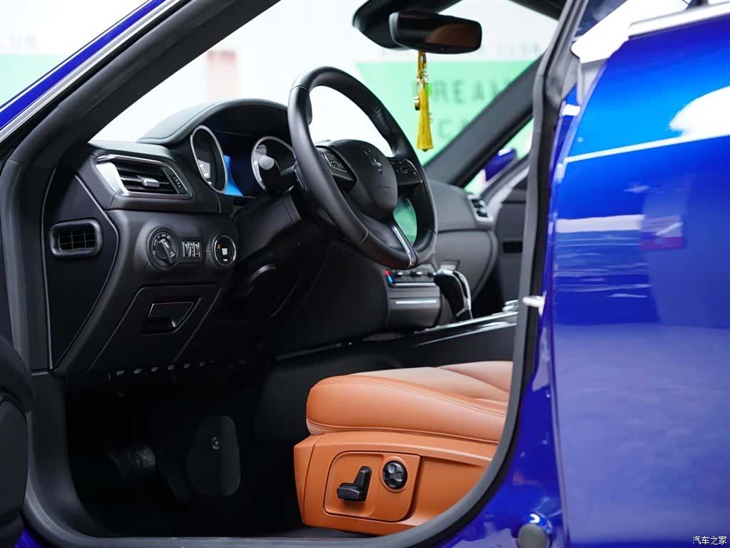 Maserati Ghibli, 2019 27