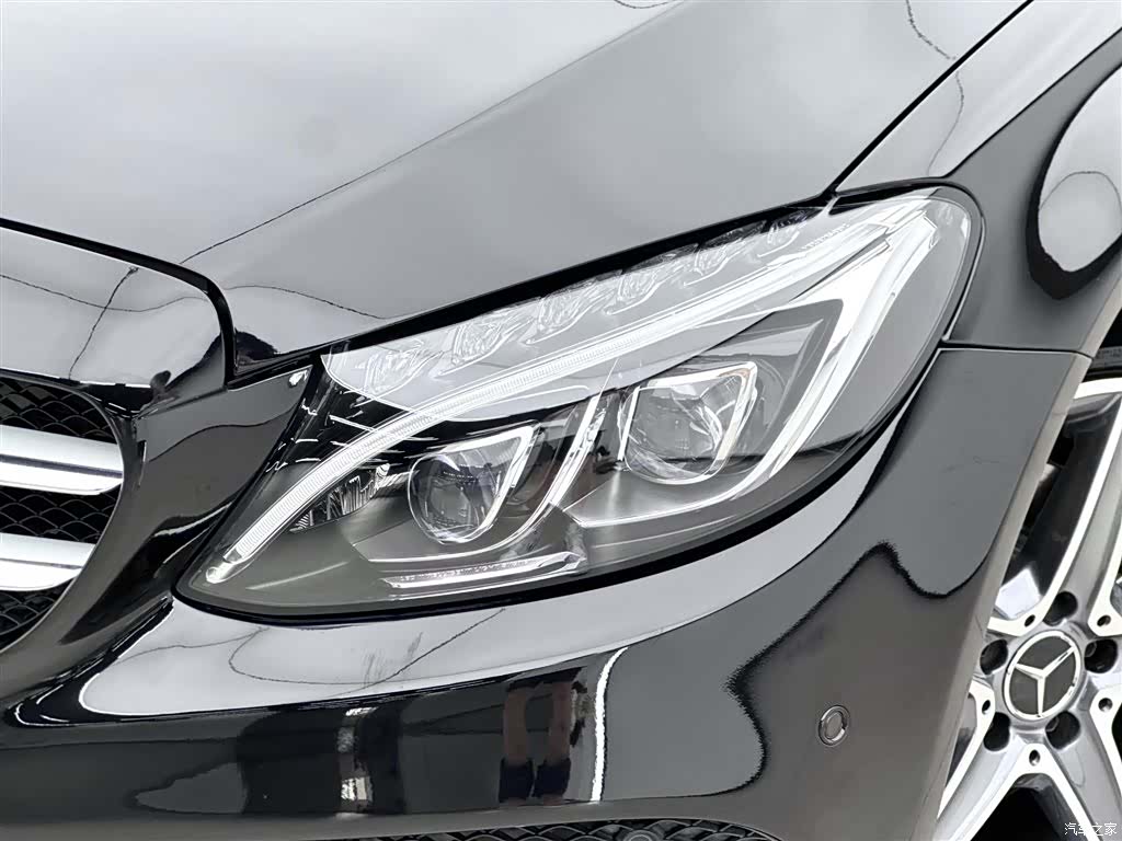 Mercedes-Benz C-Class, 2015 15