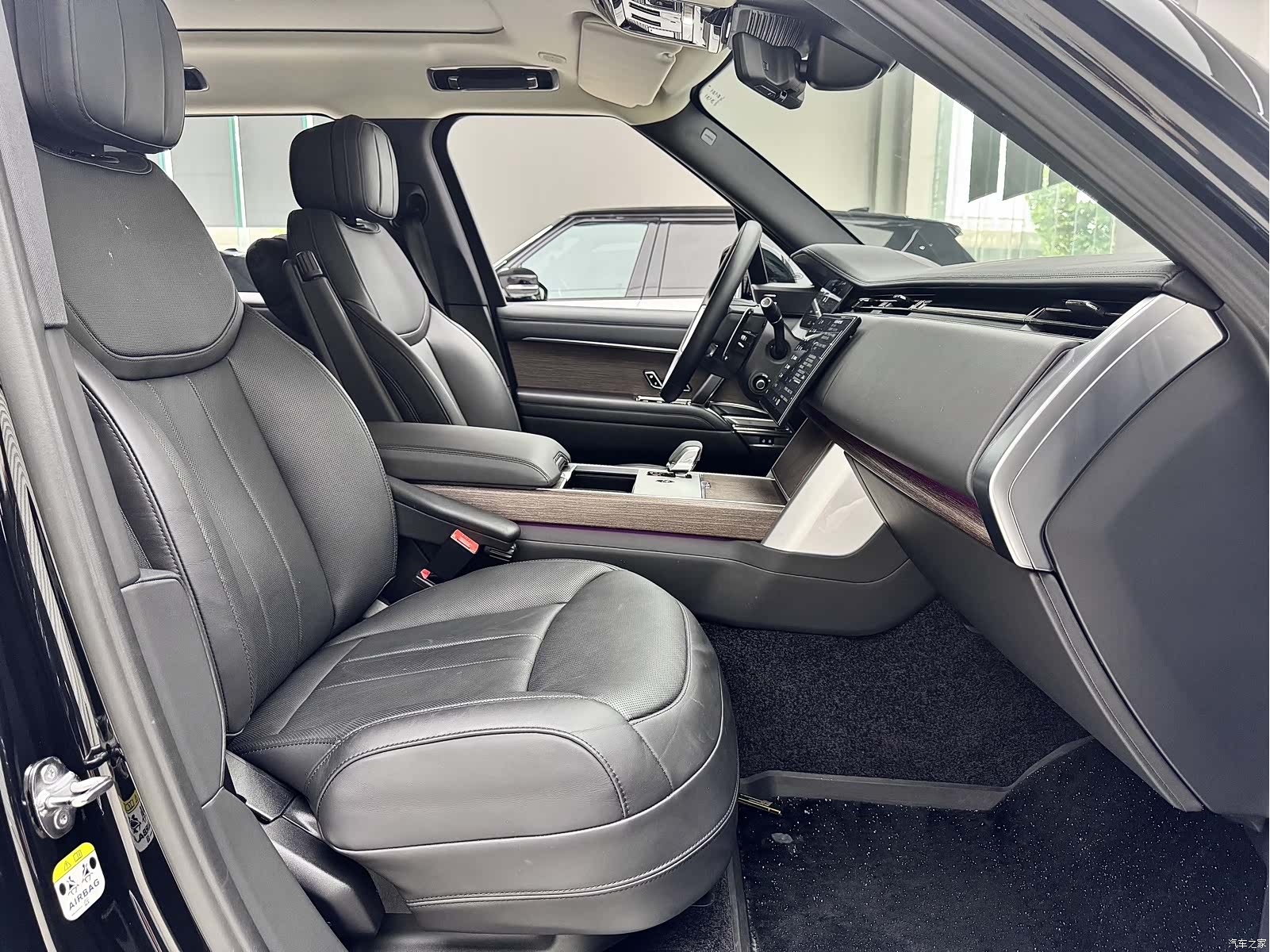 Land Rover Range Rover, 2024 11