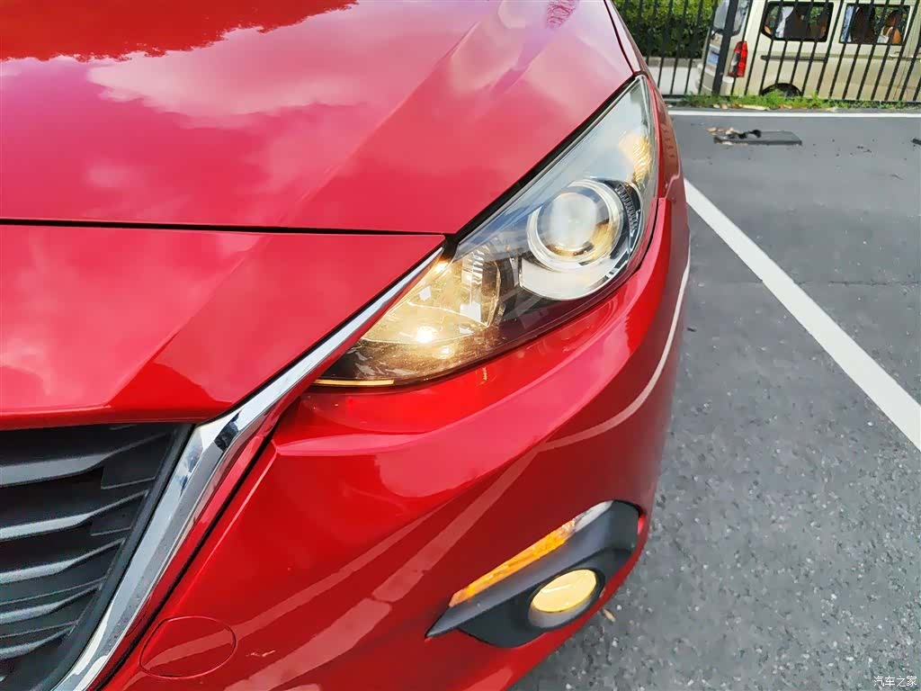 Mazda Mazda3, 2015 24